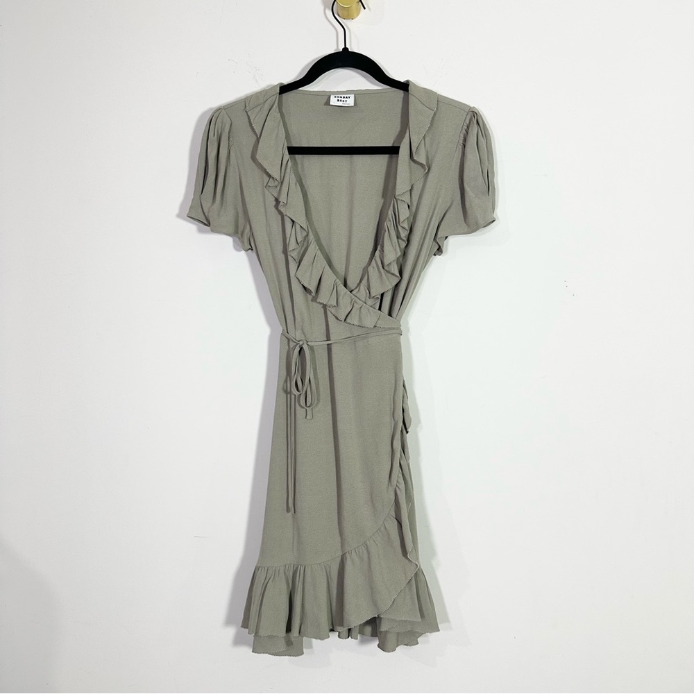 Aritzia Sunday Best Savoy Sage Green Short Sleeve Mini Wrap Dress